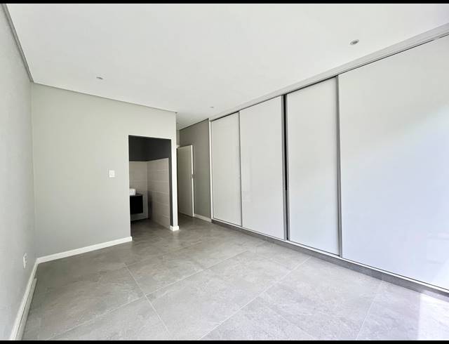 3 BEDROOM HOUSE FOR SALE IN PALM LAKES ESTATE